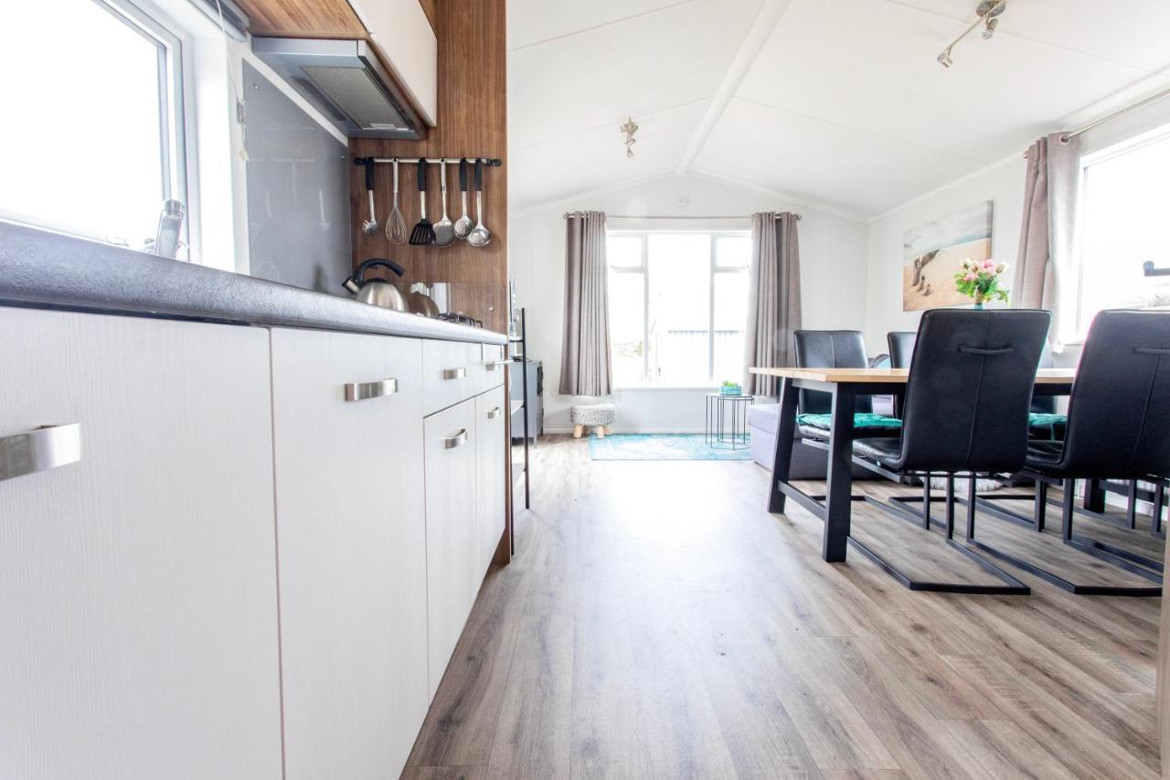 Chalet 3A Op Recreatiepark De Wielen Синт-Мартен Экстерьер фото