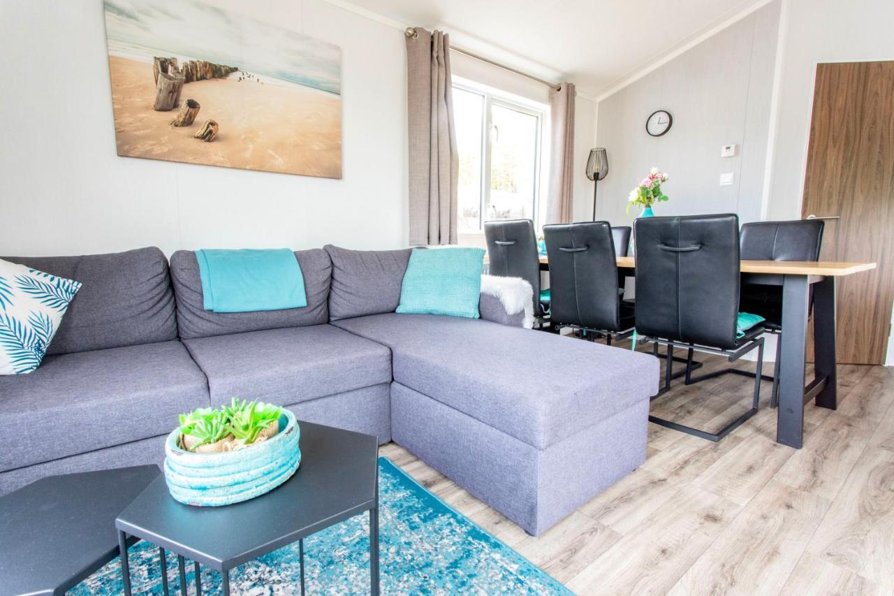Chalet 3A Op Recreatiepark De Wielen Синт-Мартен Экстерьер фото