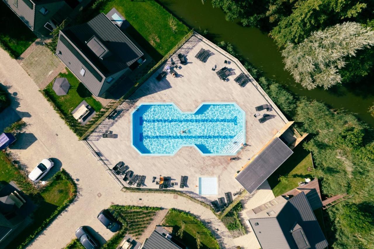 Chalet 3A Op Recreatiepark De Wielen Синт-Мартен Экстерьер фото